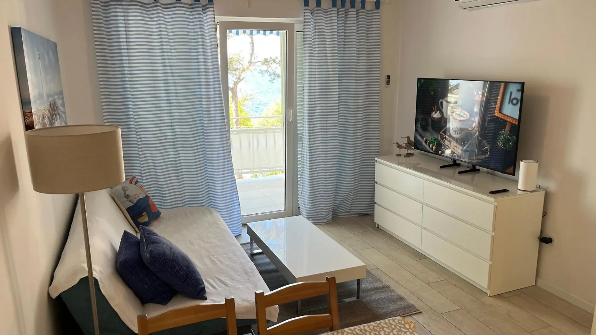 Apartments Selce 0*,