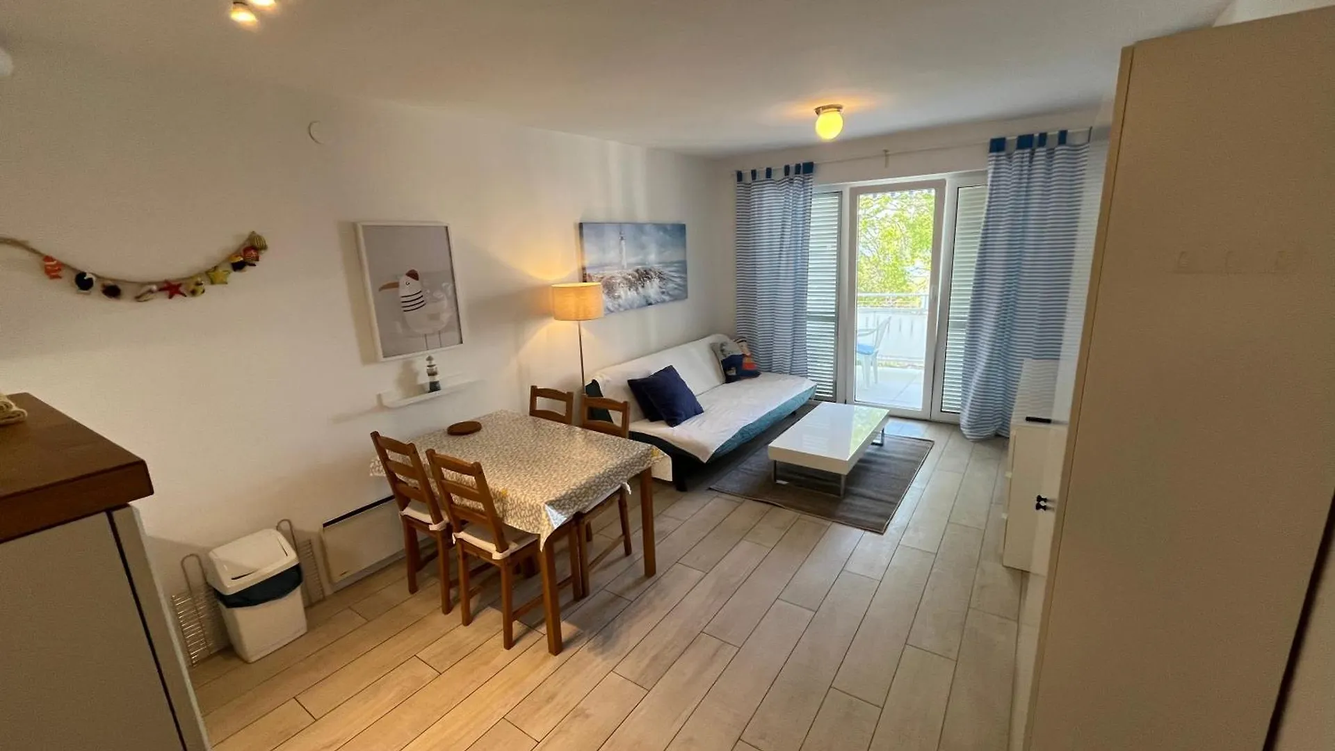 Apartments Selce
