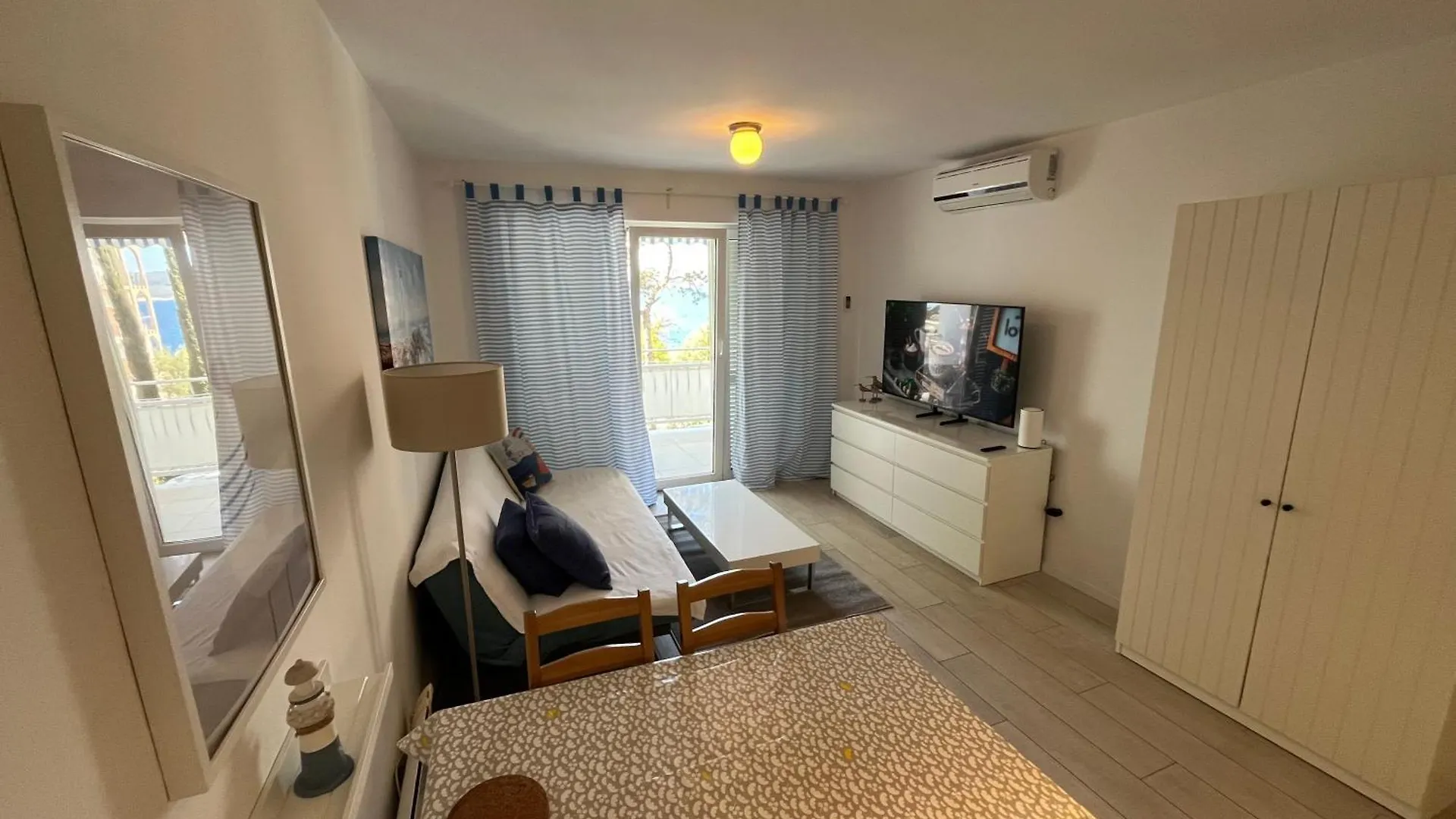 Apartments Selce