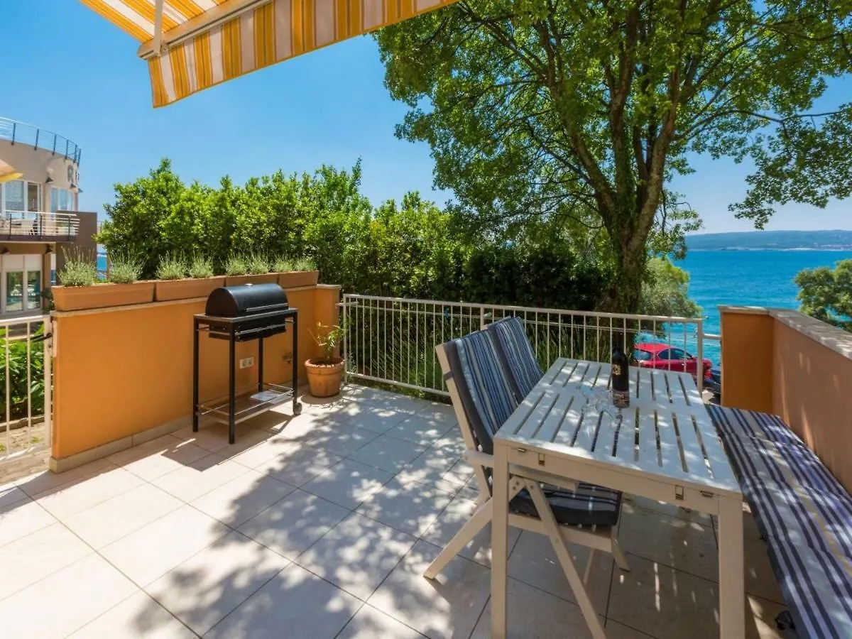 Apartments Selce