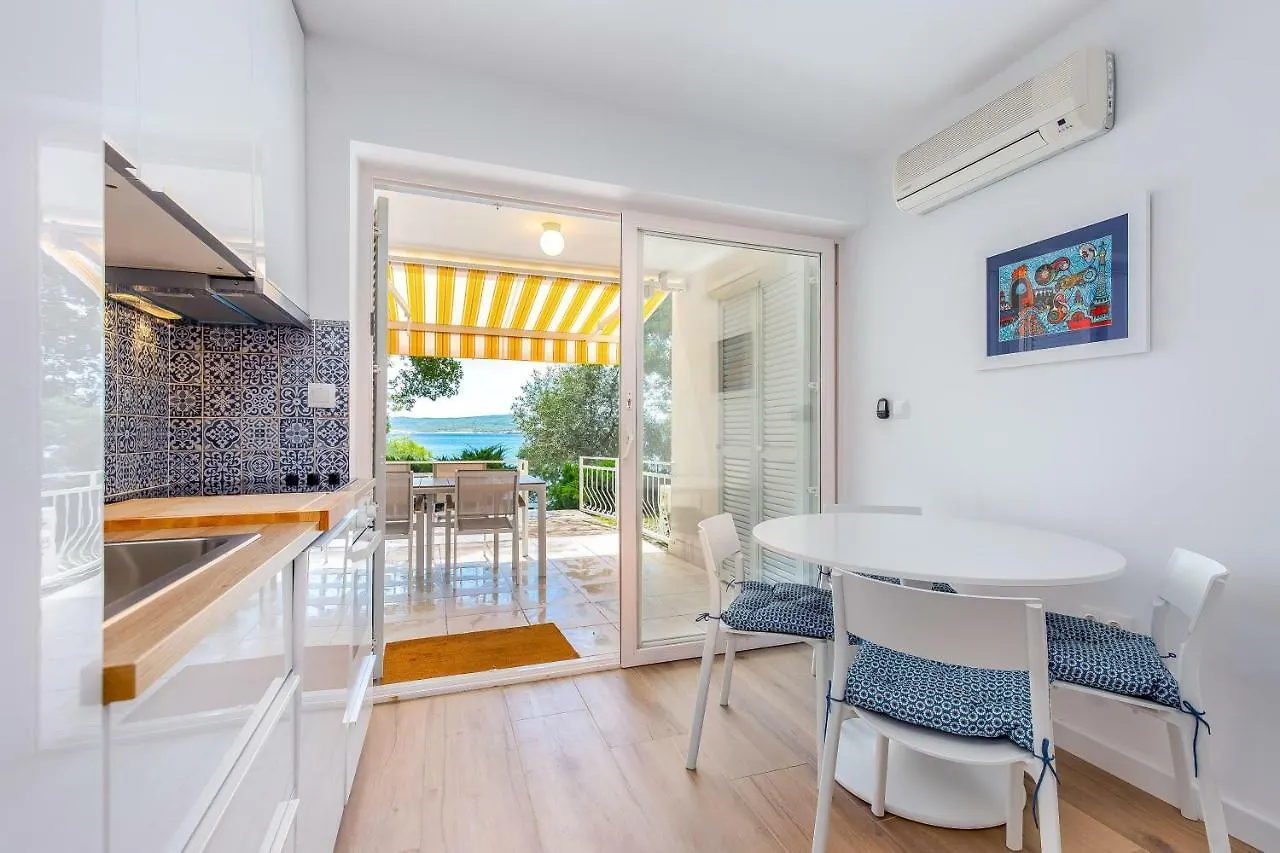 Apartments Selce