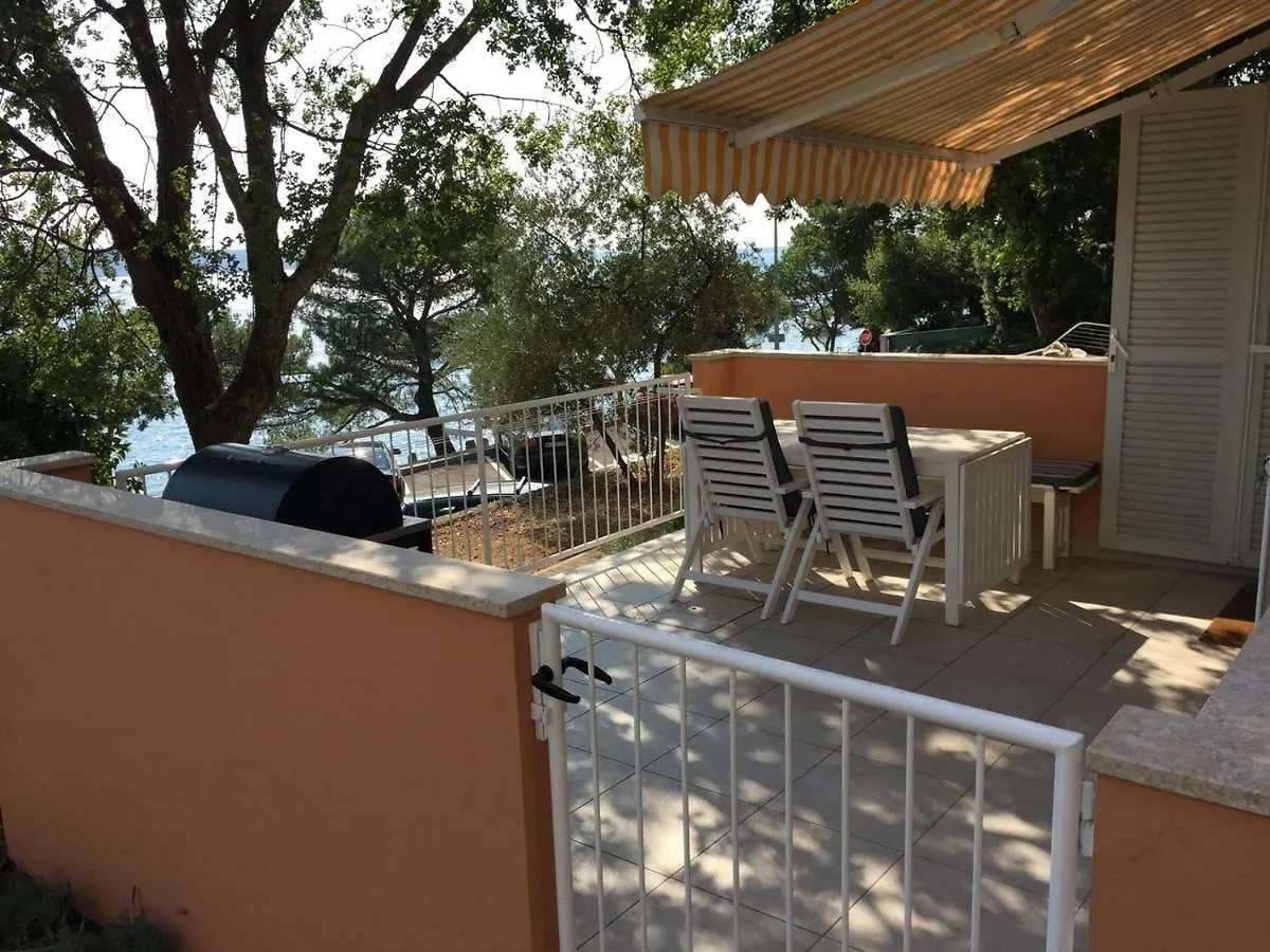 Apartments Selce