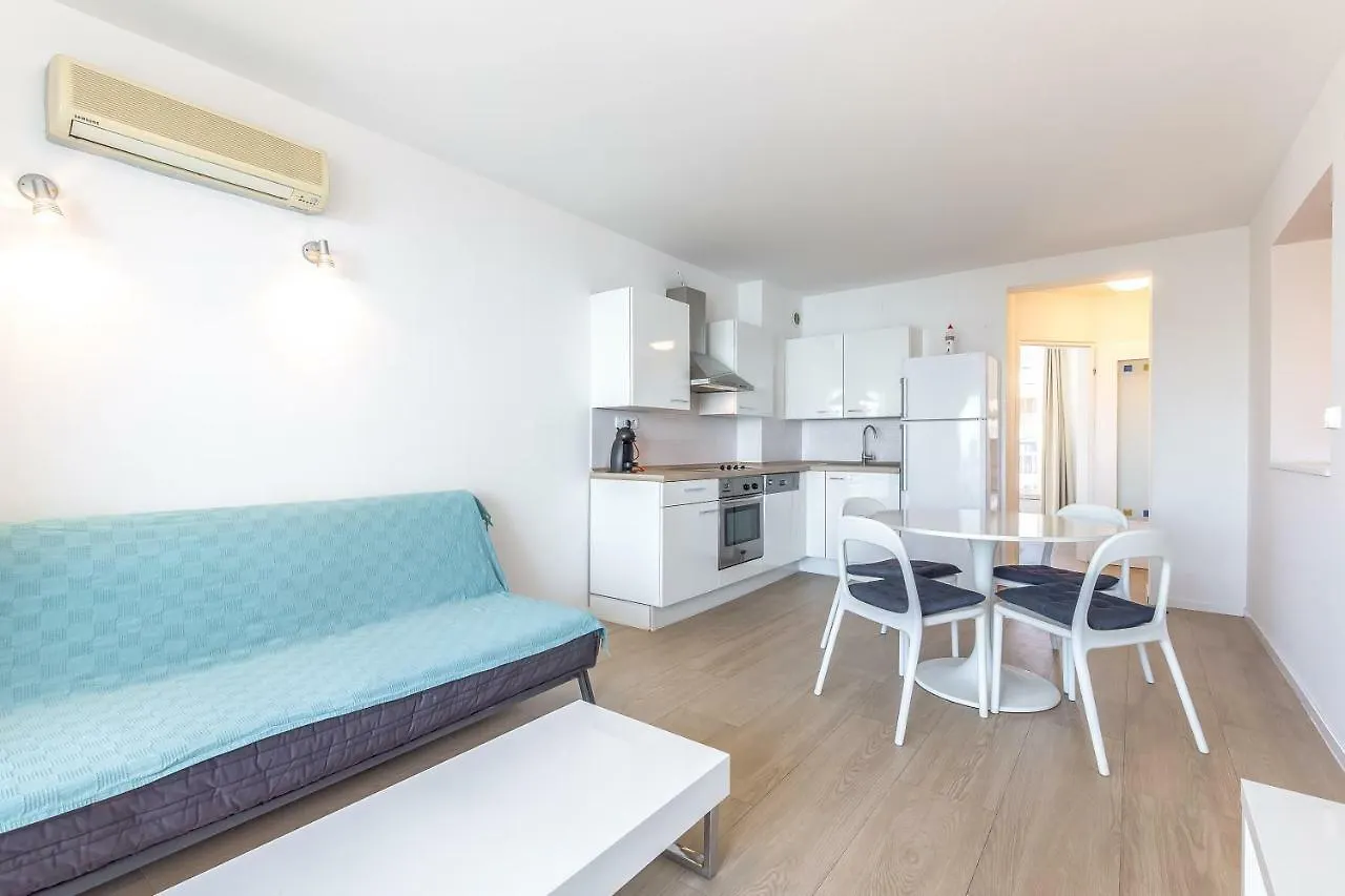 Apartments Selce